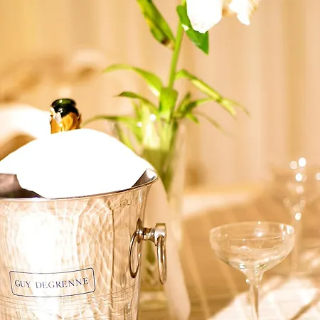 L'hedoniste Guest house *