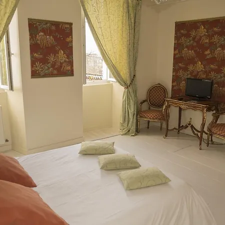 L'hedoniste 게스트하우스 Chérac