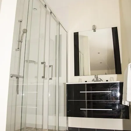 게스트하우스 L'hedoniste 3*